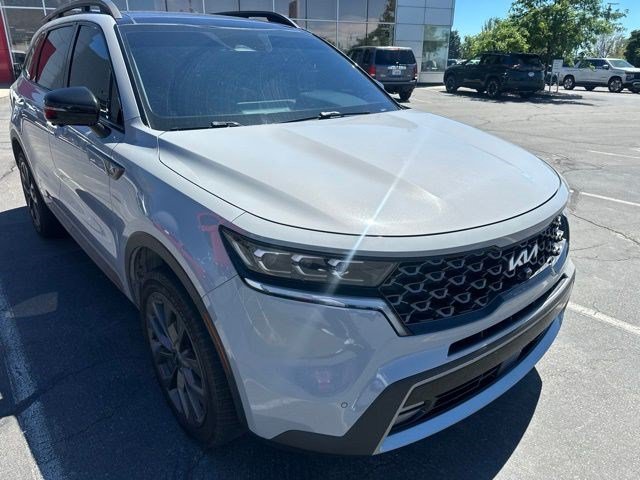 Used 2022 Wolf Gray Kia X-Line SX Prestige image 2