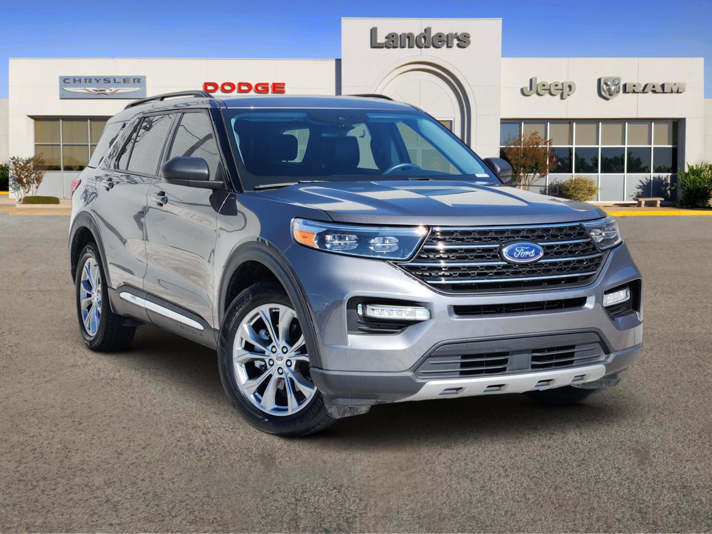 2022 Ford Explorer
