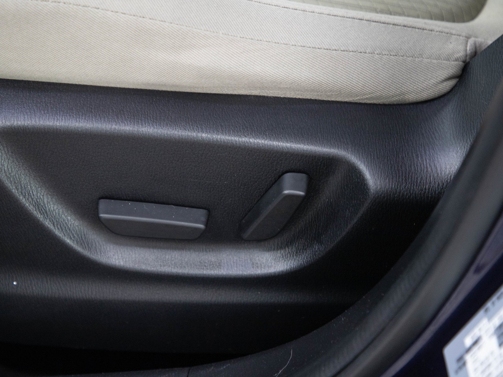 Used 2014 Stormy Blue Mica Mazda Touring image 22