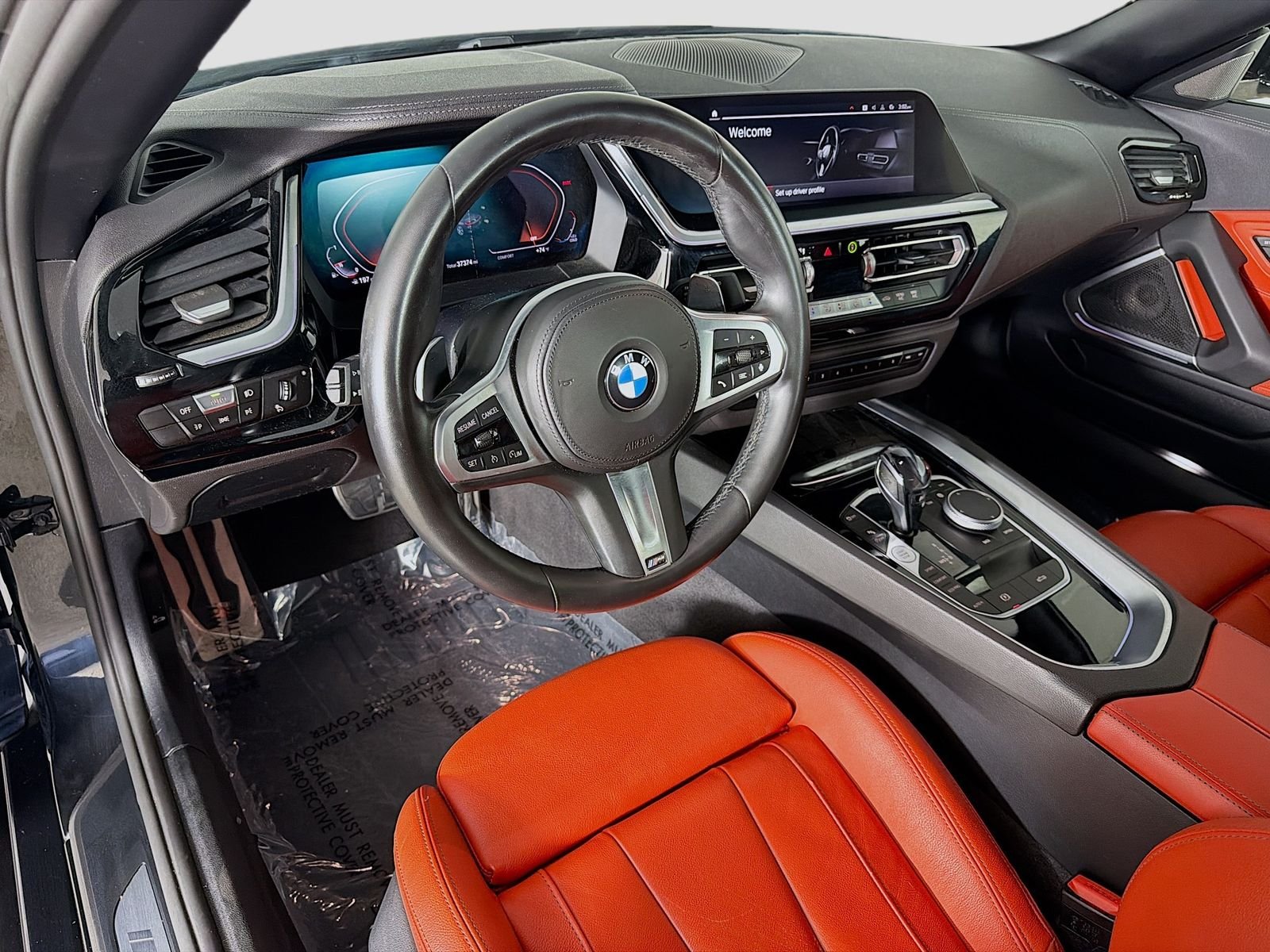 Certified Used 2021 Black Sapphire Metallic BMW sDrive30i image 9