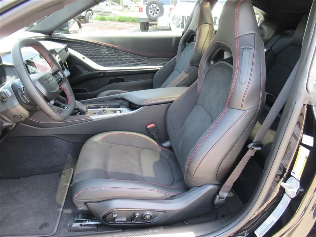 New 2026 Diamond Black Crystal Pearlcoat Dodge R/T Plus image 14