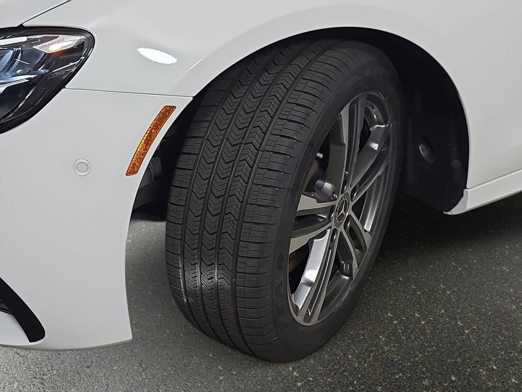 Used 2021 Polar White Mercedes-Benz E 350 image 37