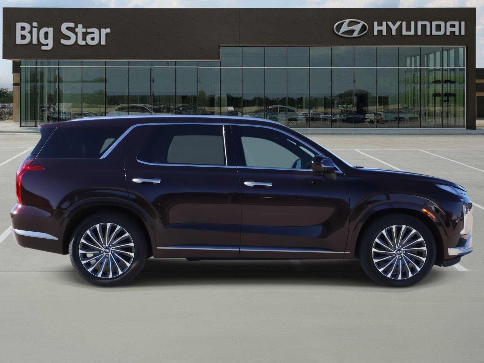 Used 2023 Sierra Burgundy Hyundai Calligraphy image 5