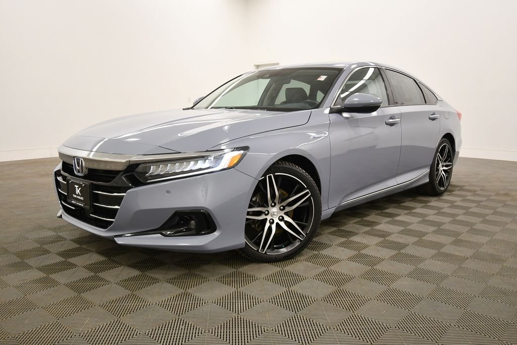Used 2021 Honda Accord Hybrid Touring with VIN 1HGCV3F96MA014041 for sale in Rochester, Minnesota