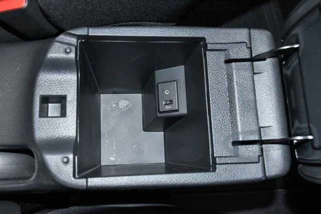 Used 2019 Black Nissan SV image 33