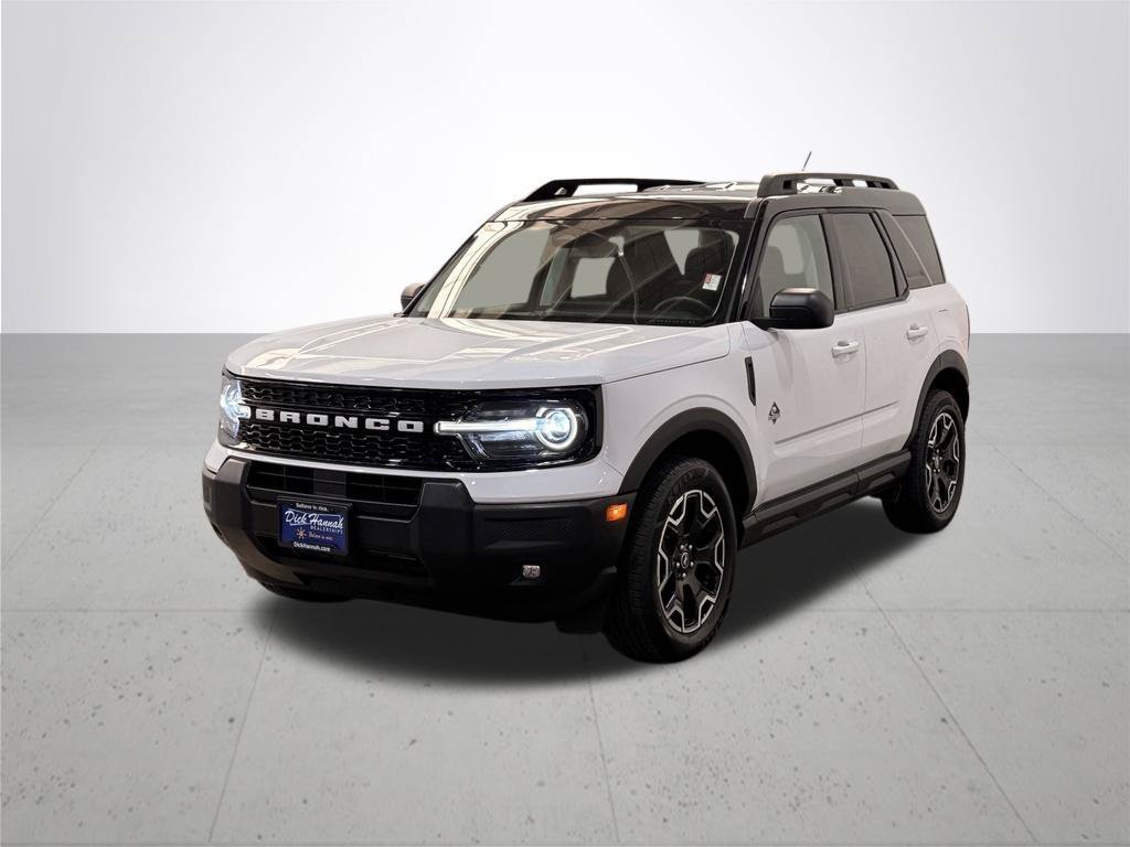 Certified Used 2025 White Ford Outer Banks image 2