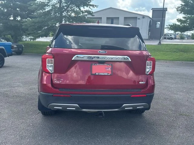 Used 2020 Red Ford XLT image 6