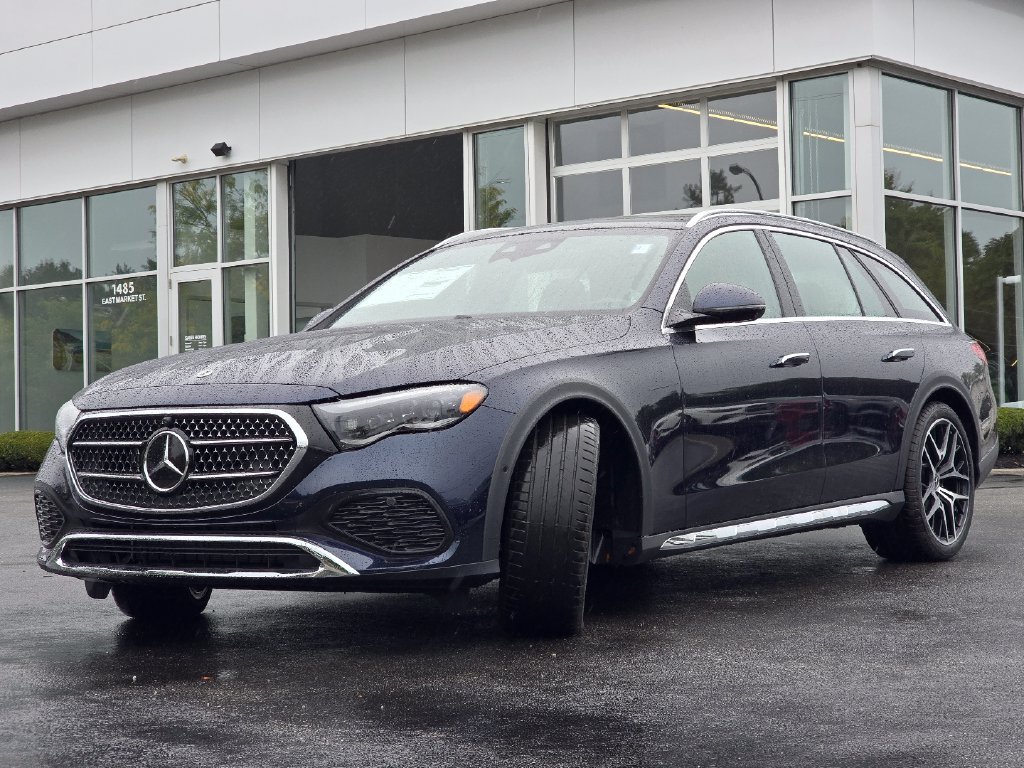 New 2027 Blue Mercedes-Benz E 450 image 23