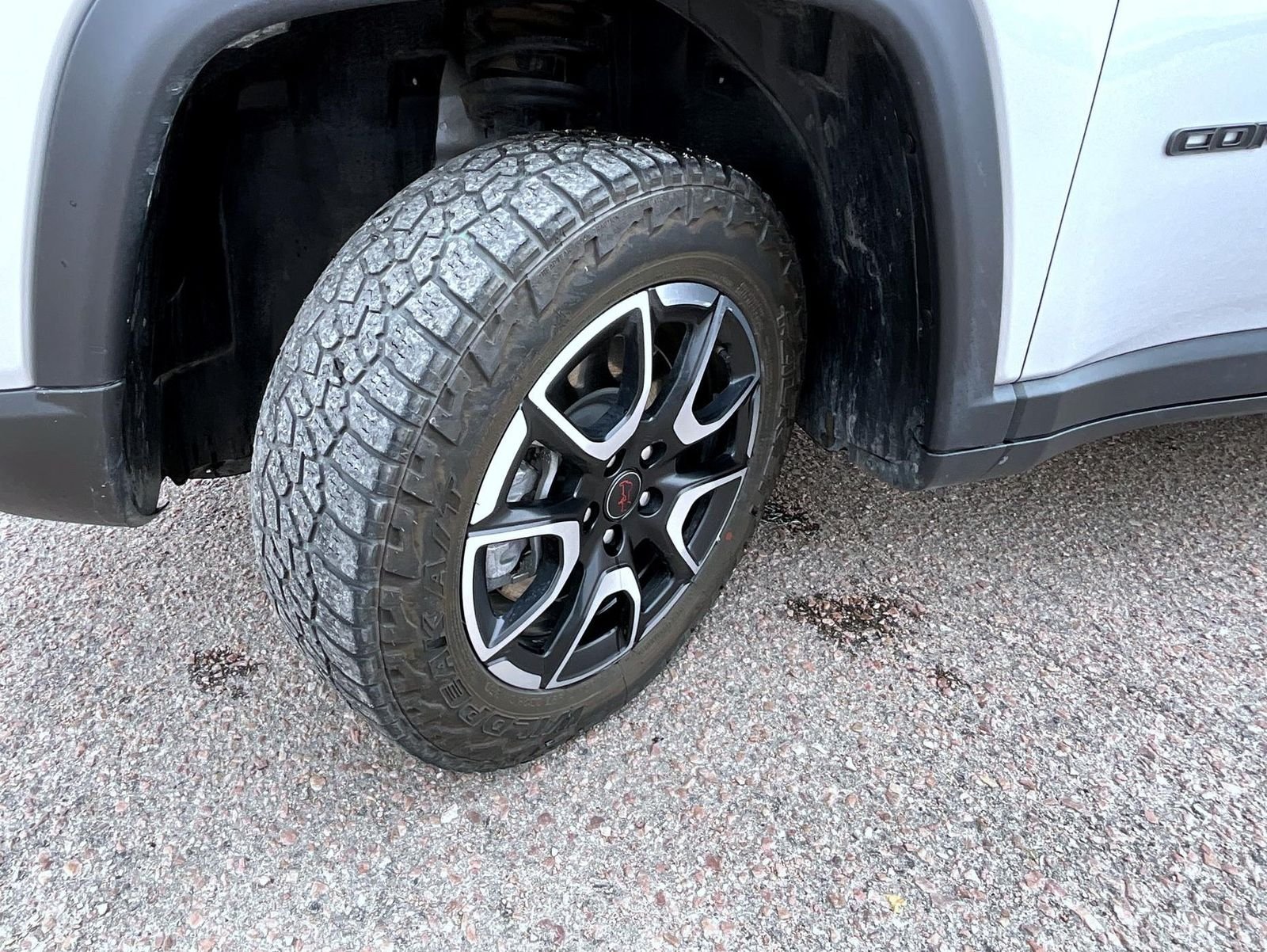 Used 2025 Silver Jeep Trailhawk image 23