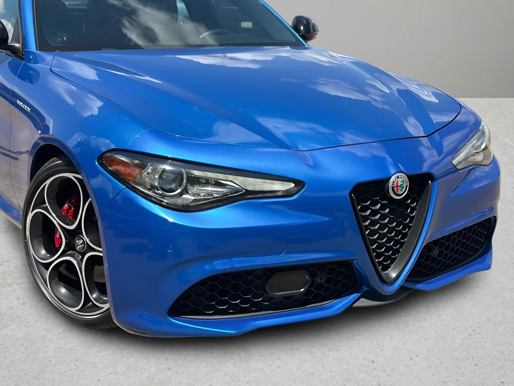 Used 2023 Blue Alfa Romeo Veloce image 24