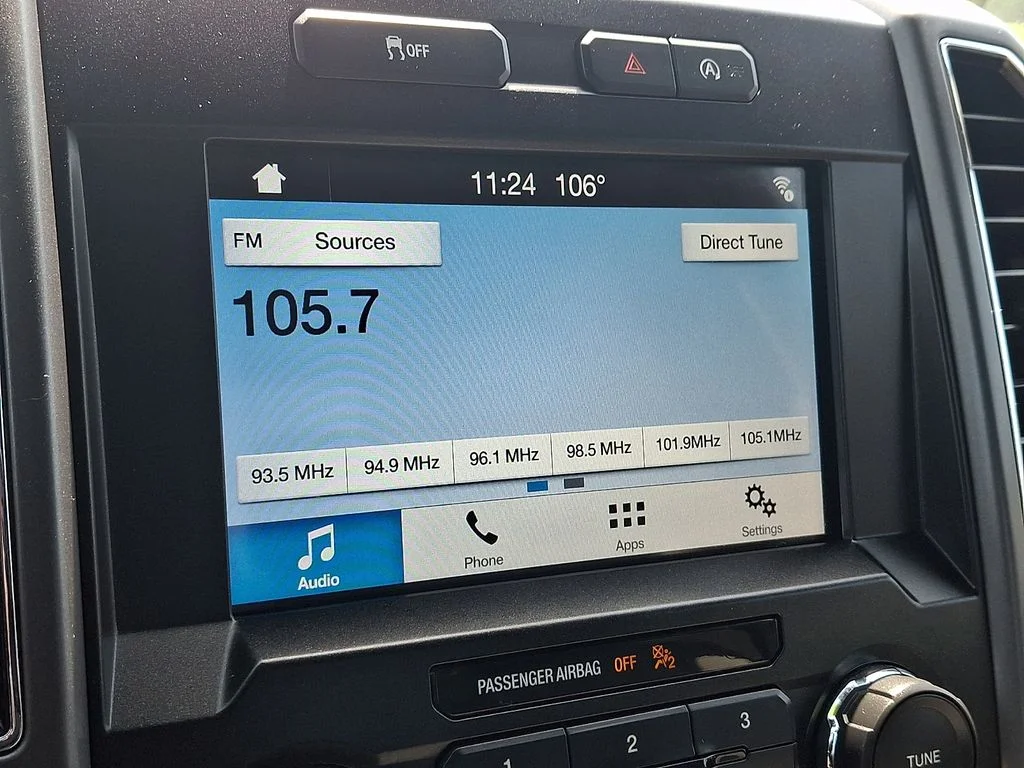 Used 2019 Silver Ford XLT image 16