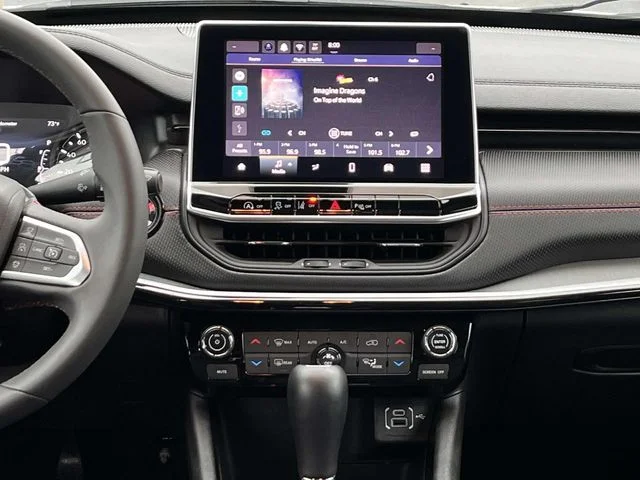 Used 2025 White Jeep Trailhawk image 15