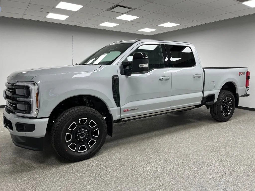 Used 2026 Gray Ford Platinum image 6