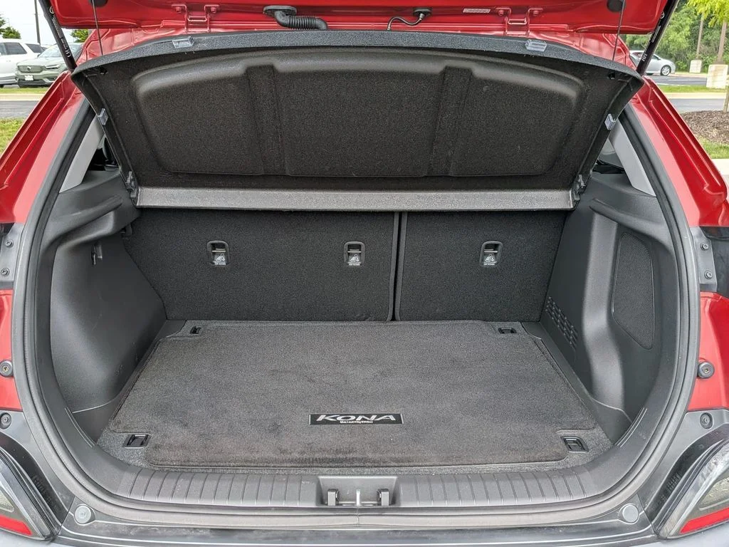 Used 2023 Red Hyundai Limited image 26