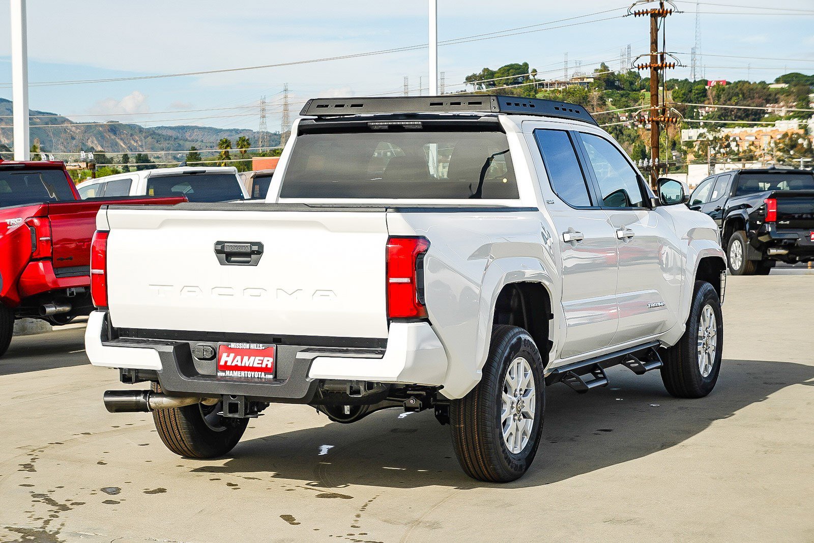 2026 Toyota Tacoma SR5 - Photo 6