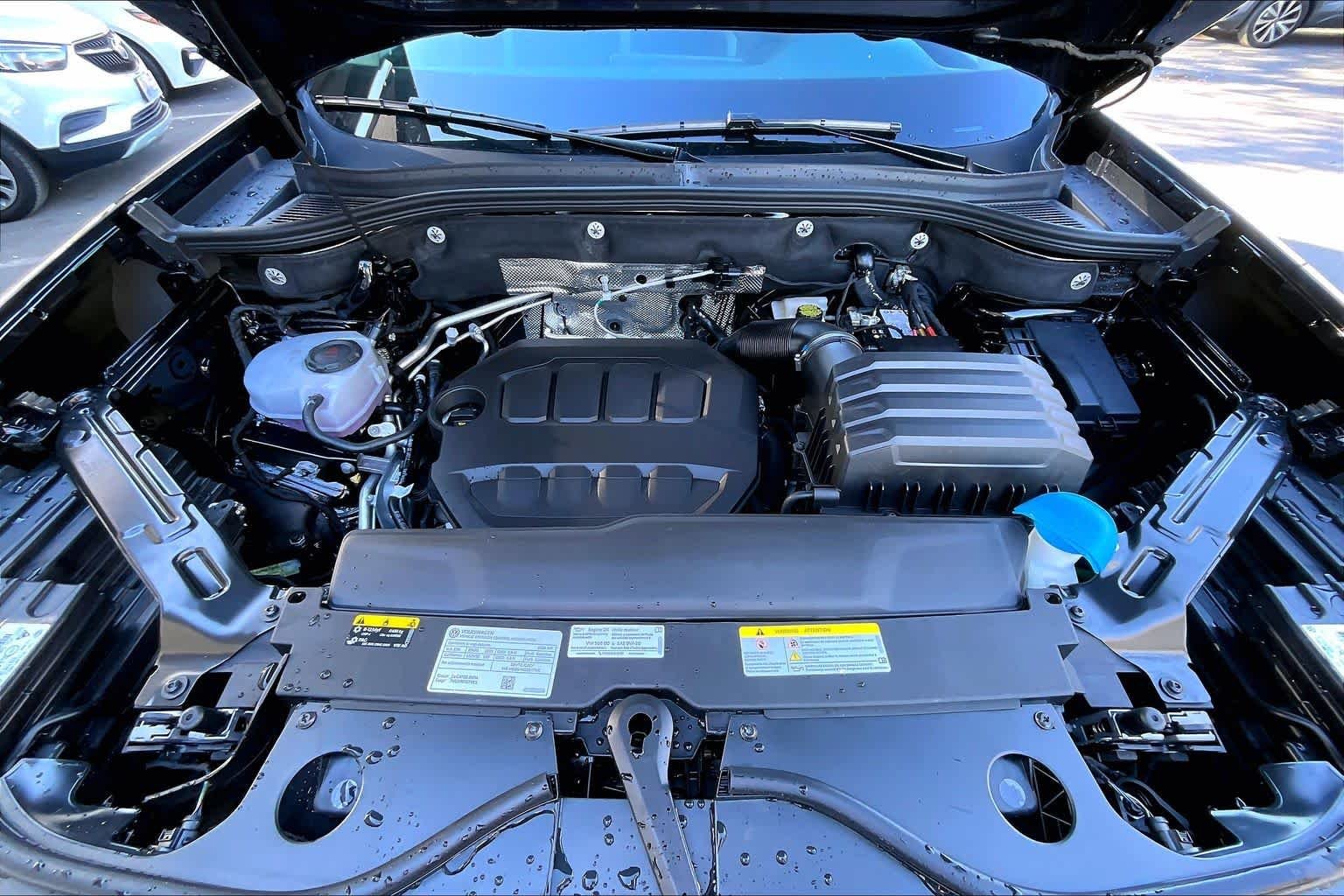 New 2026 Deep Black Pearl Volkswagen 2.0T Peak Edition image 16