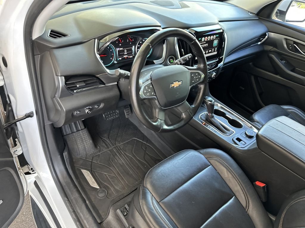 Used 2019 Beige Chevrolet Premier image 13