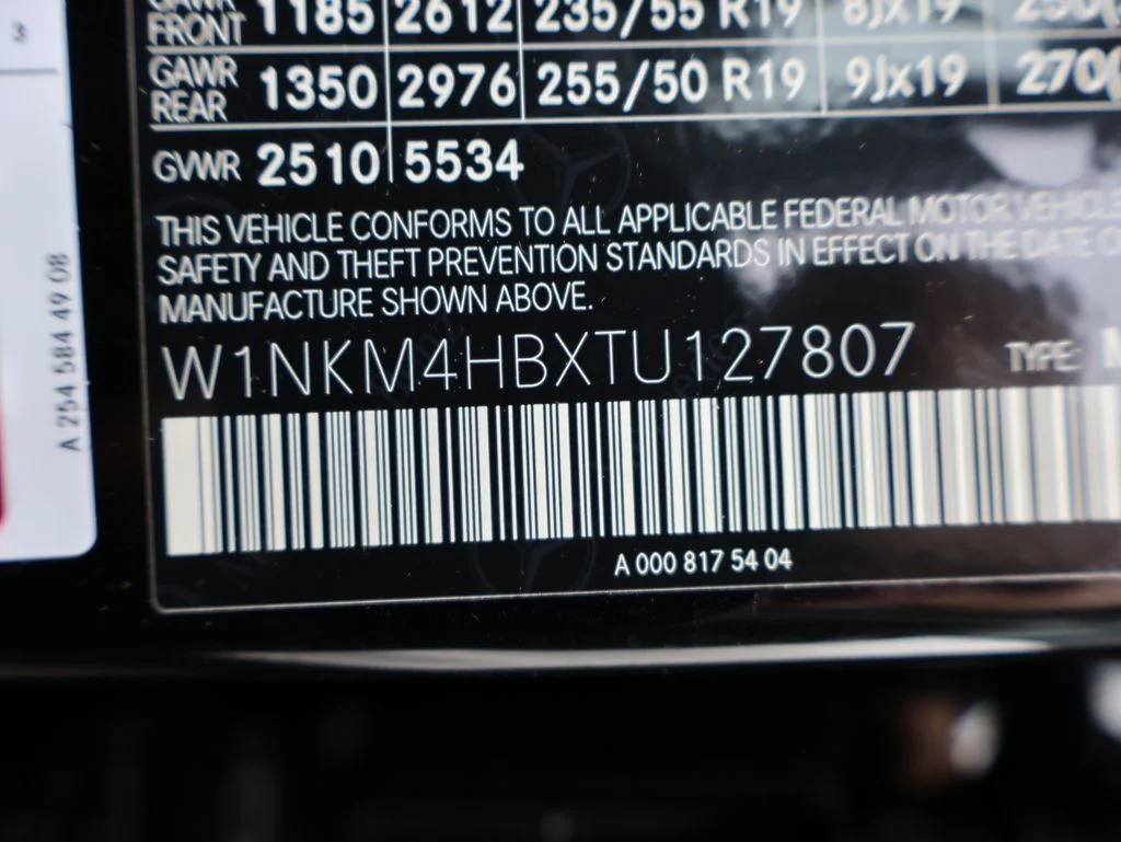 Used 2026 Black Mercedes-Benz GLC 300 image 42