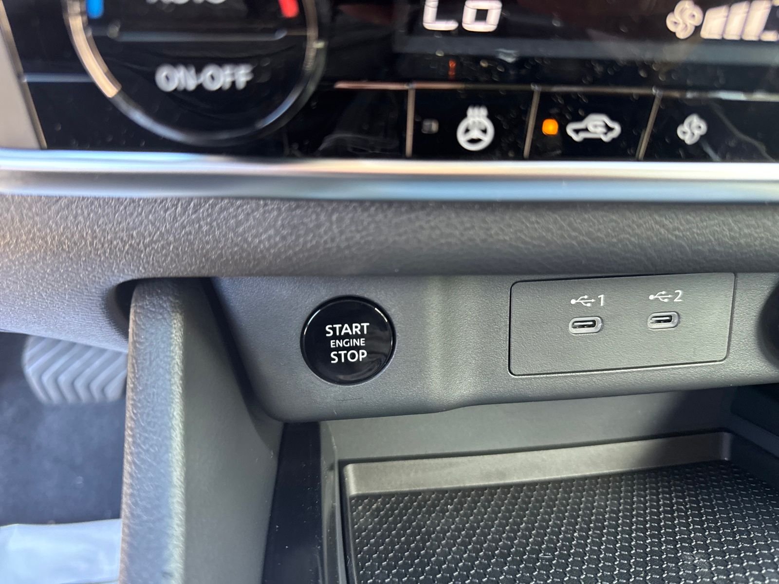 New 2026 Nissan Rogue SV 4D Sport Utility