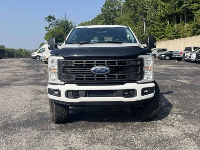 Used 2024 White Ford XL image 9