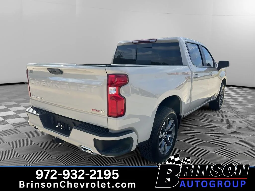 New 2026 White Sands Chevrolet RST image 7