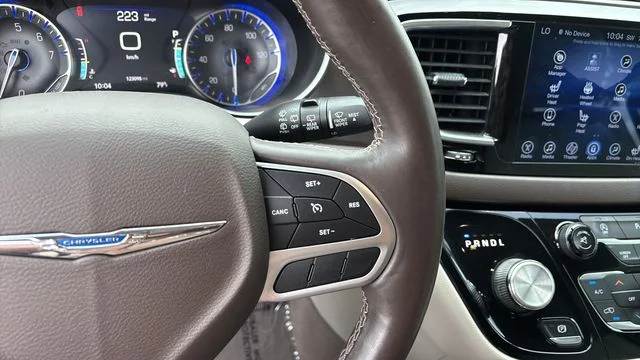 Used 2017 Gray Chrysler Touring L Plus image 23