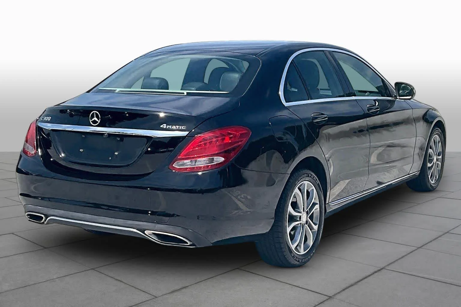 Used 2015 Obsidian Black Metallic Mercedes-Benz C 300 image 24