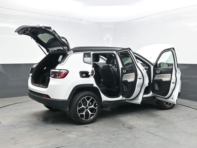 Used 2025 White Jeep Limited image 40