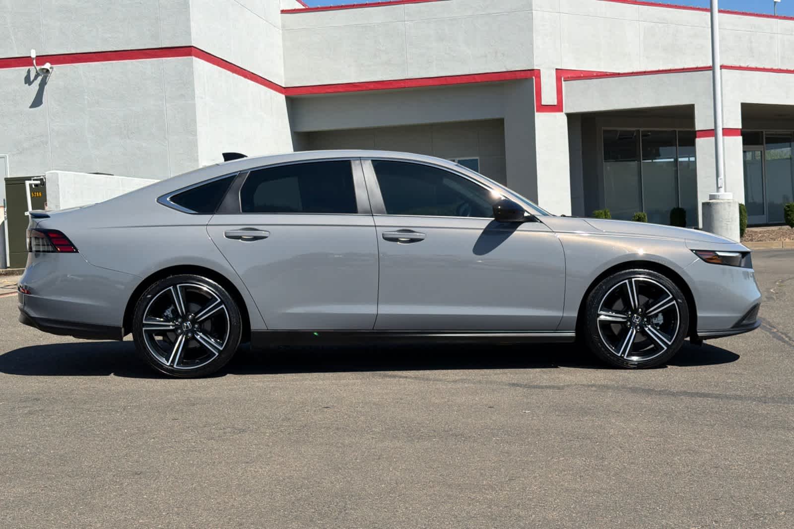 Used 2024 Urban Gray Pearl Honda Sport image 6
