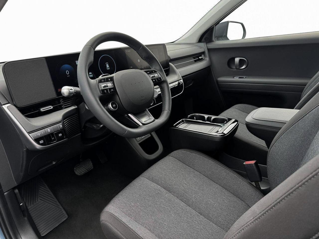 2025 Hyundai IONIQ 5 SE - Photo 14