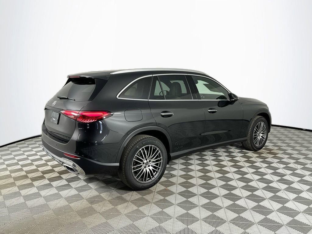 New 2026 Graphite Grey Metallic Mercedes-Benz GLC 300 image 41