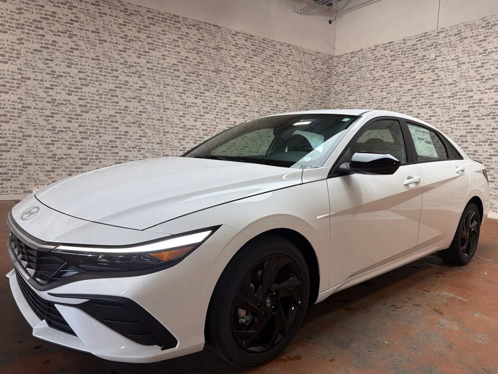 New 2026 Serenity White Hyundai SEL Sport image 3