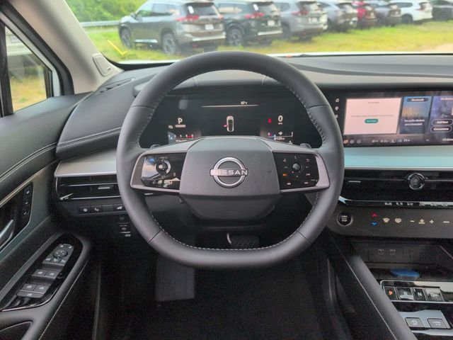 New 2026 White Nissan Platinum image 13