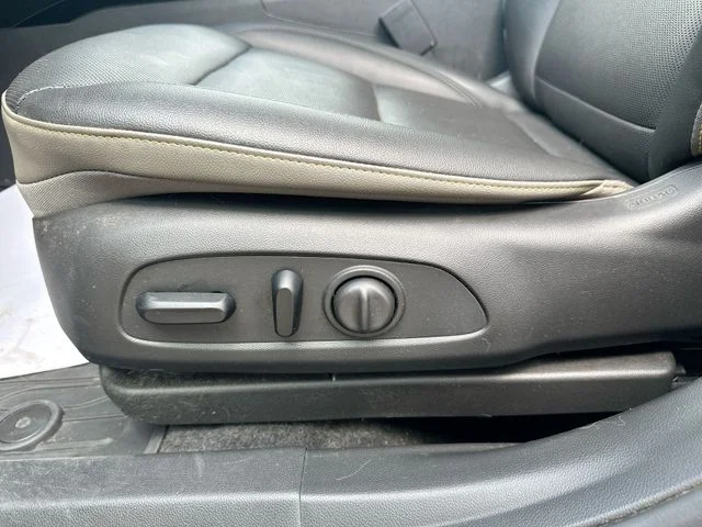 Used 2024 Black Chevrolet ACTIV image 37