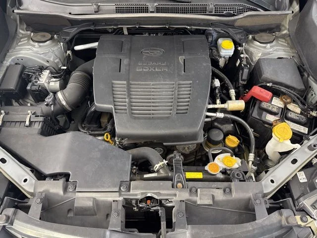 Used 2022 Brown Subaru Touring image 19