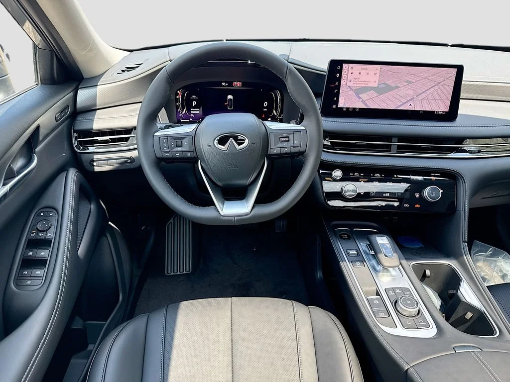 Used 2027 Gray INFINITI PURE image 24