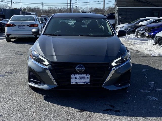 Certified 2025 Nissan Altima S with VIN 1N4BL4BV5SN324704 for sale in Hempstead, NY