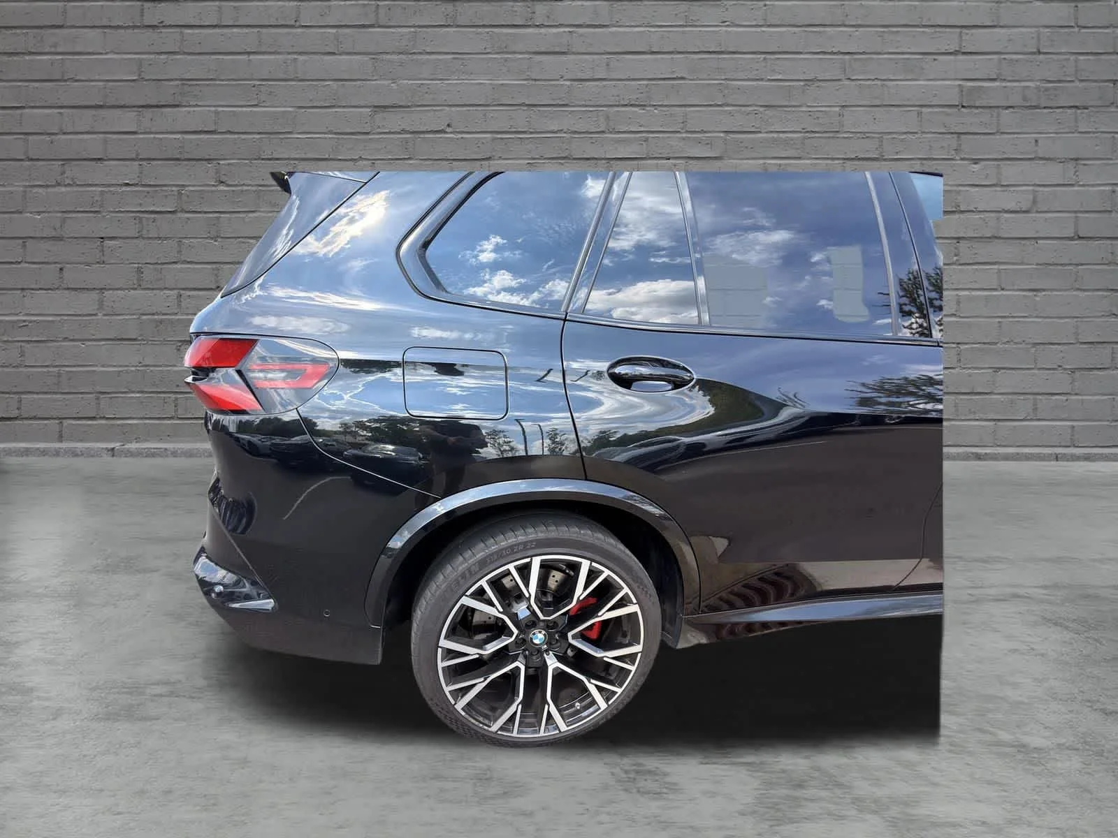 Used 2024 Black Sapphire Metallic BMW Competition image 9