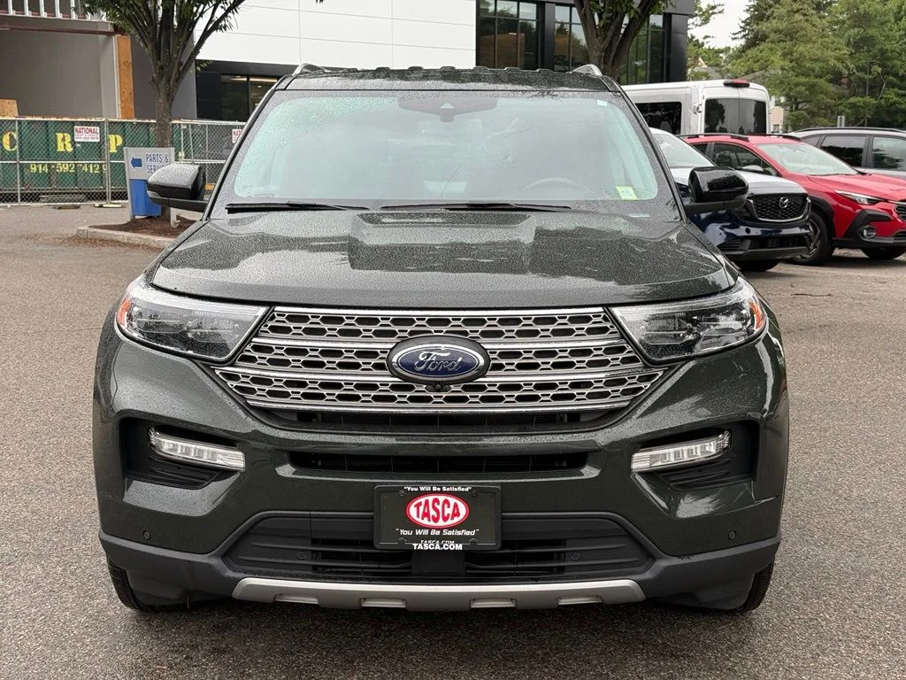 Used 2022 Green Ford Limited image 3