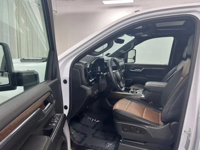 Used 2024 Beige Chevrolet High Country image 12