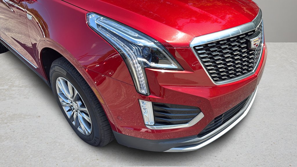 Used 2022 INFRARED TINTCOAT Cadillac AWD Premium Luxury image 10