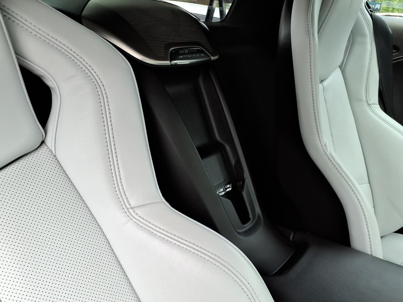 Used 2022 Arctic White Chevrolet 2LT image 30