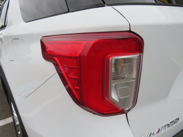 Used 2020 Oxford White Ford Limited image 34