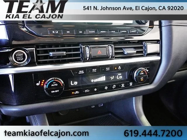 Used 2024 Silver Nissan SL image 32