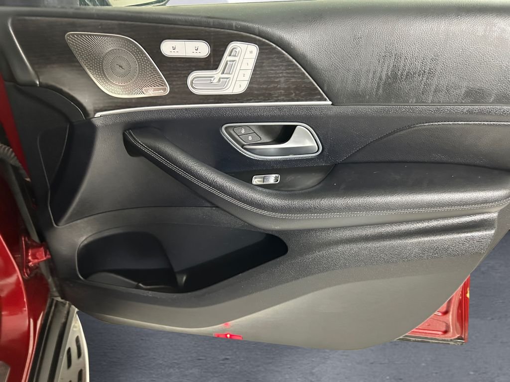 Used 2021  Mercedes-Benz GLS 450 image 15