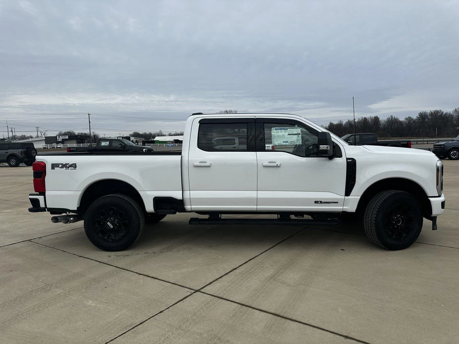 2026 Ford F-250 Super Duty XLT - Photo 11