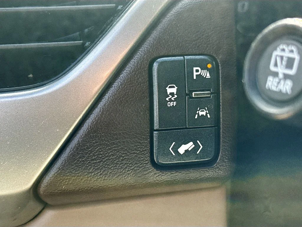 2020 Chevrolet Suburban Premier - Photo 11