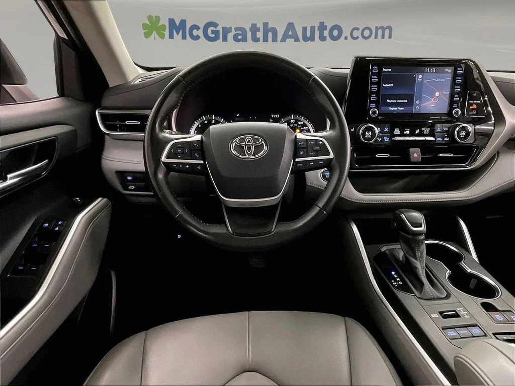 Used 2022 Gray Toyota XLE image 7
