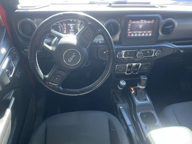 Used 2021 Red Jeep Sport image 15