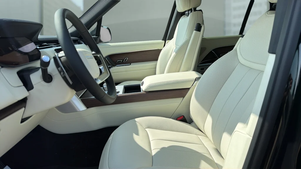 New 2026 Black Land Rover SE image 17